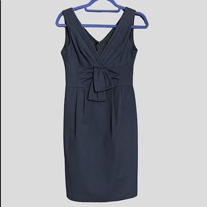 Y2K NANETTE LEPORE COCKTAIL DRESS•Navy Sheath•V Neck•fitted bodice•Flat bow•HP